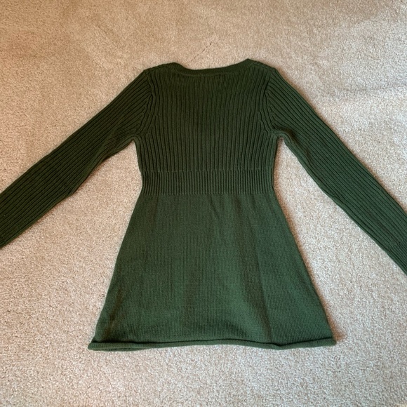 Y2k babydoll sweater! - Picture 4 of 4